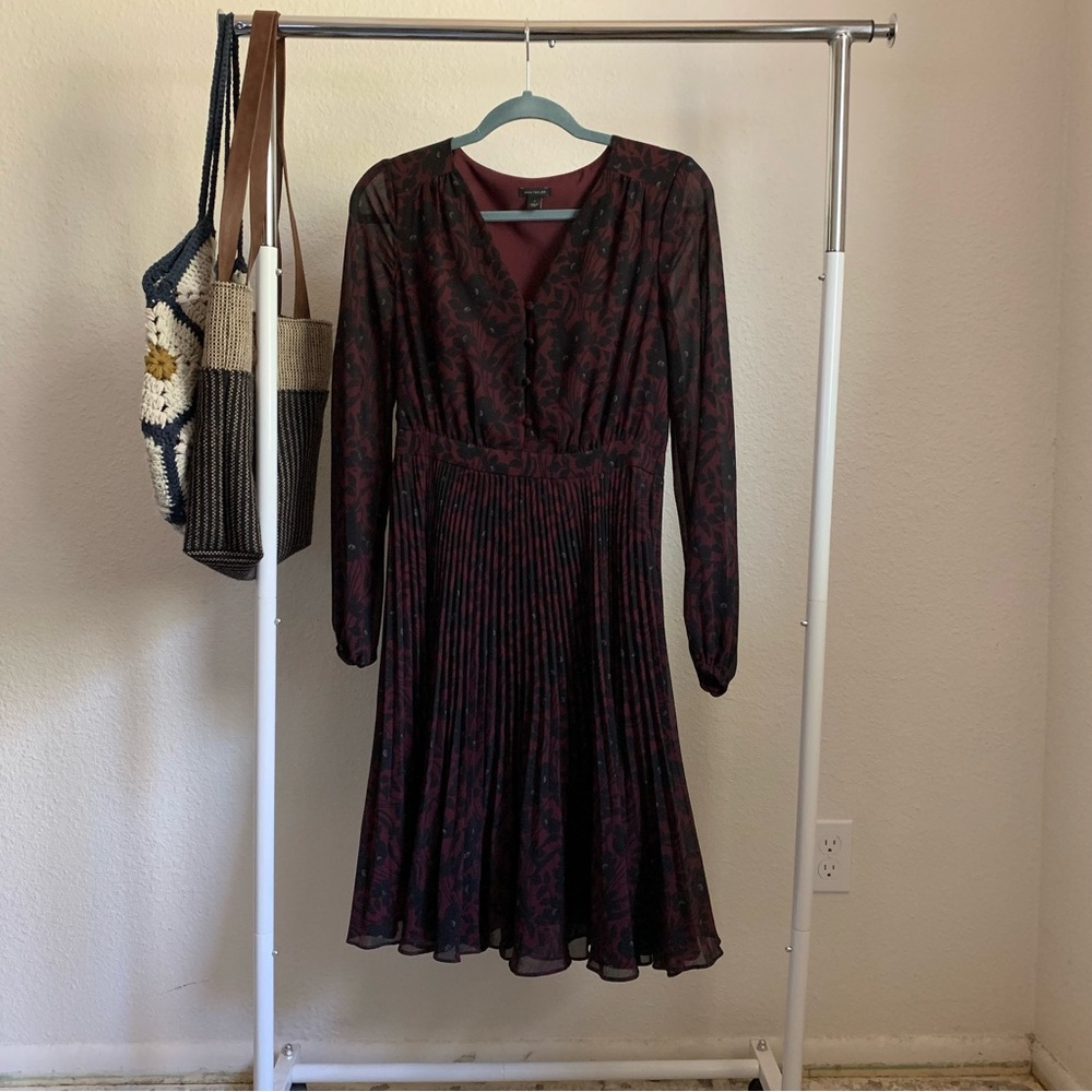 Ann Taylor Pleated Floral Dress